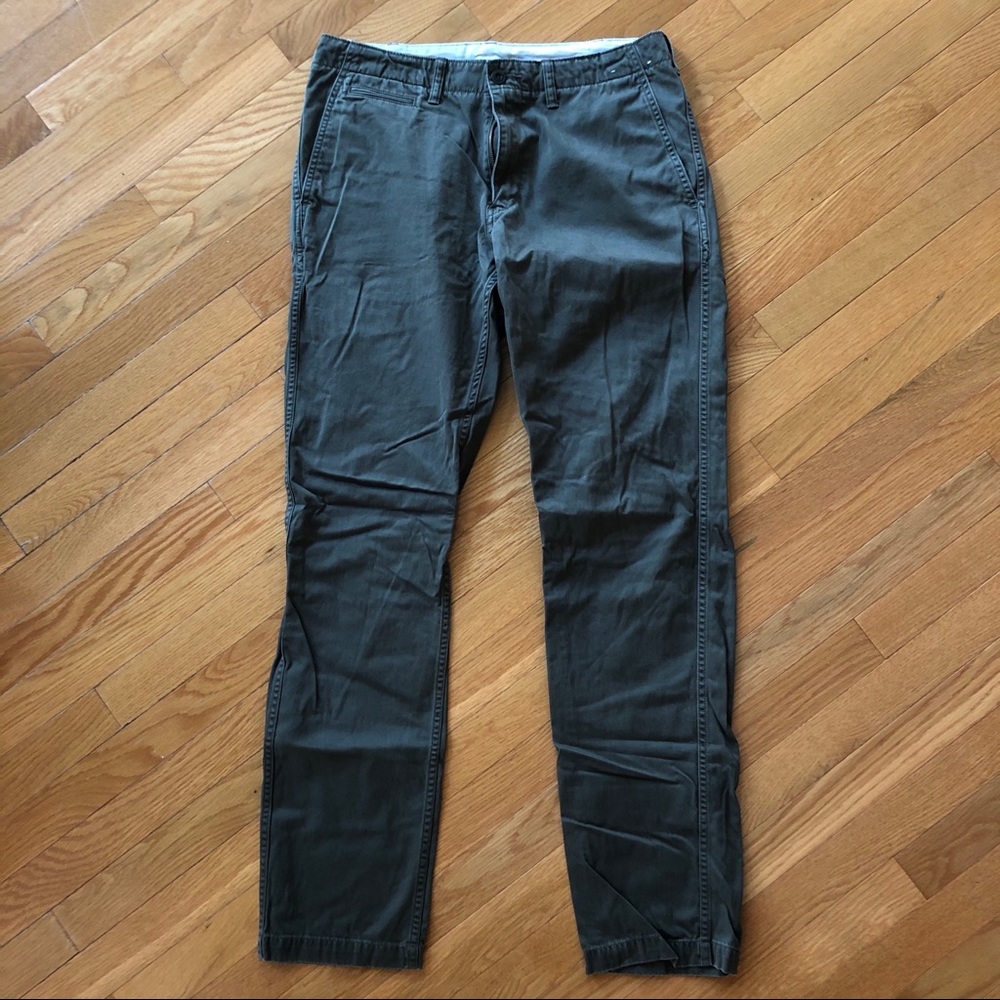 UNIQLO chino pants